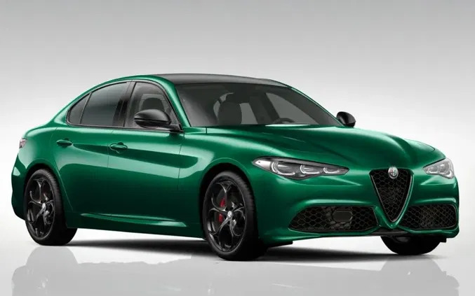 samochody osobowe Alfa Romeo Giulia cena 245000 przebieg: 5, rok produkcji 2024 z Ulanów